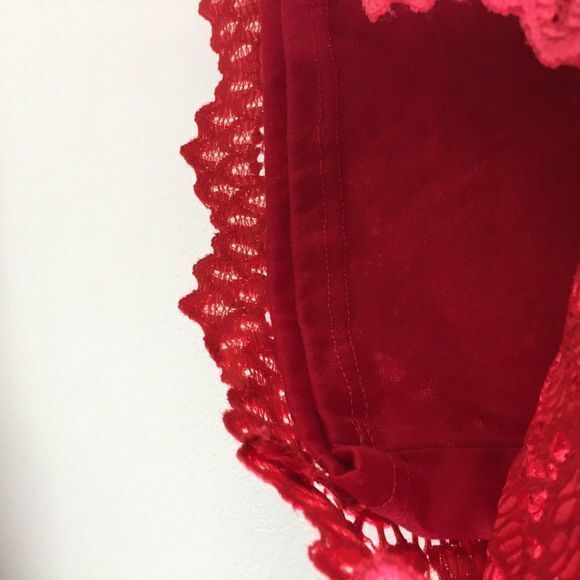 ZARA Trafaluc High Neck Halter Lace Bodycon Dress‎ - Picture 5 of 6